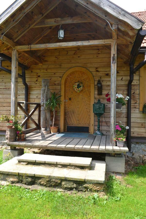 Agroturystyka Teosiowo Pobiedna Luaran gambar